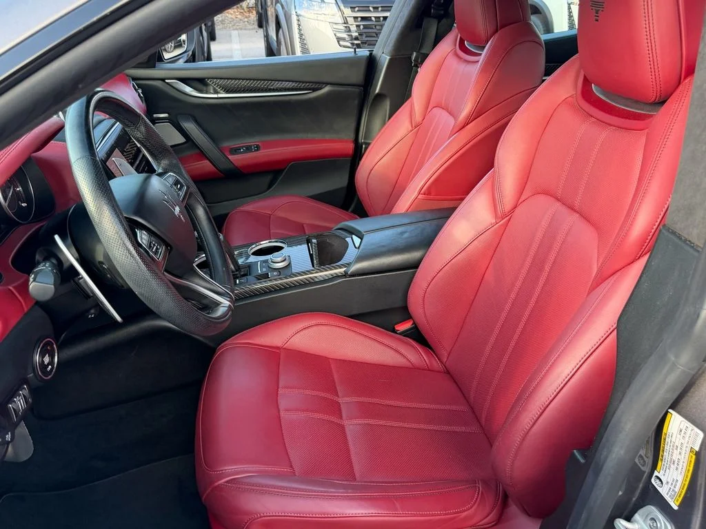 Used 2022 Gray Maserati Modena image 11