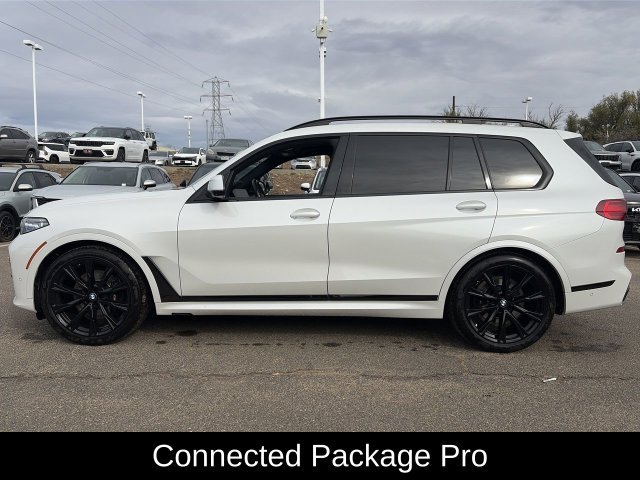 Used 2021 White BMW M50i image 3