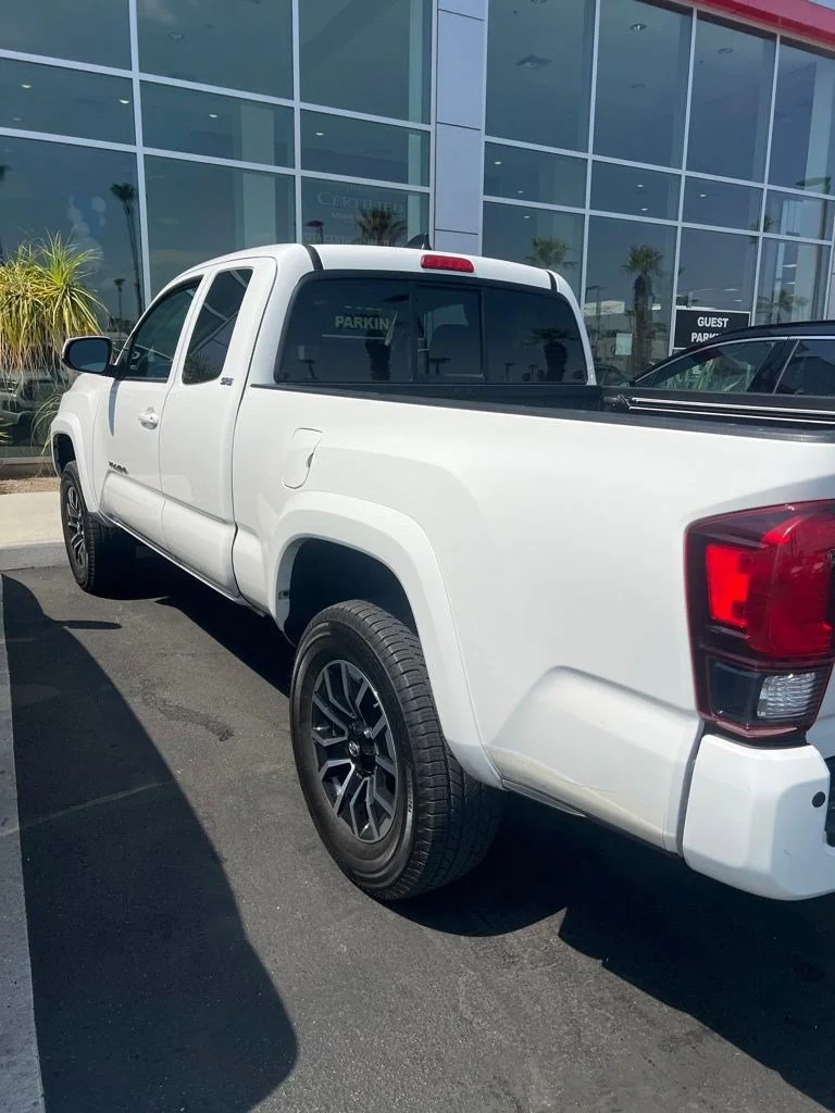 Used 2020 Super White Toyota SR image 4