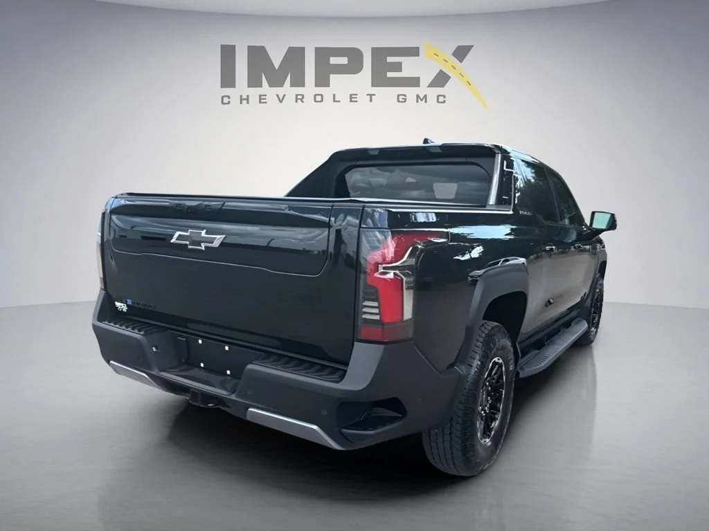 Used 2026 Black Chevrolet Trail Boss - Max Range image 5