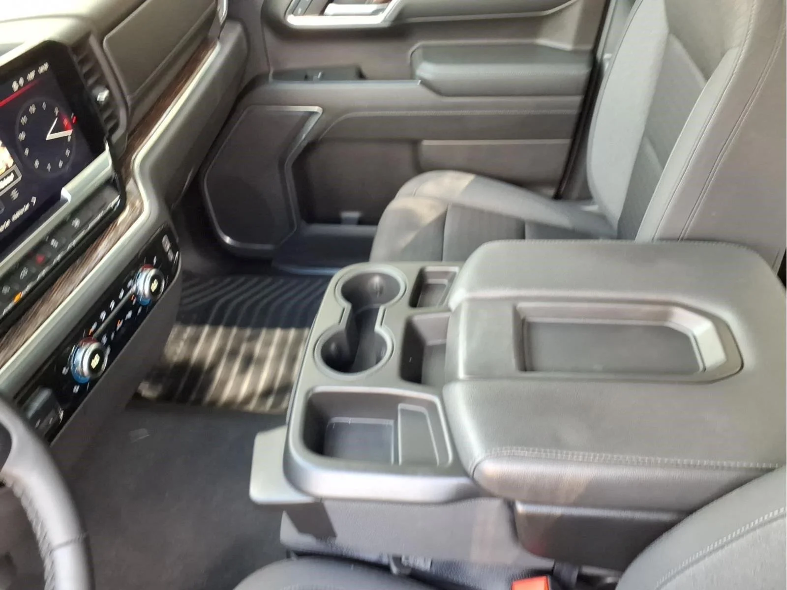 Used 2024 Thunderstorm Gray GMC Elevation image 23