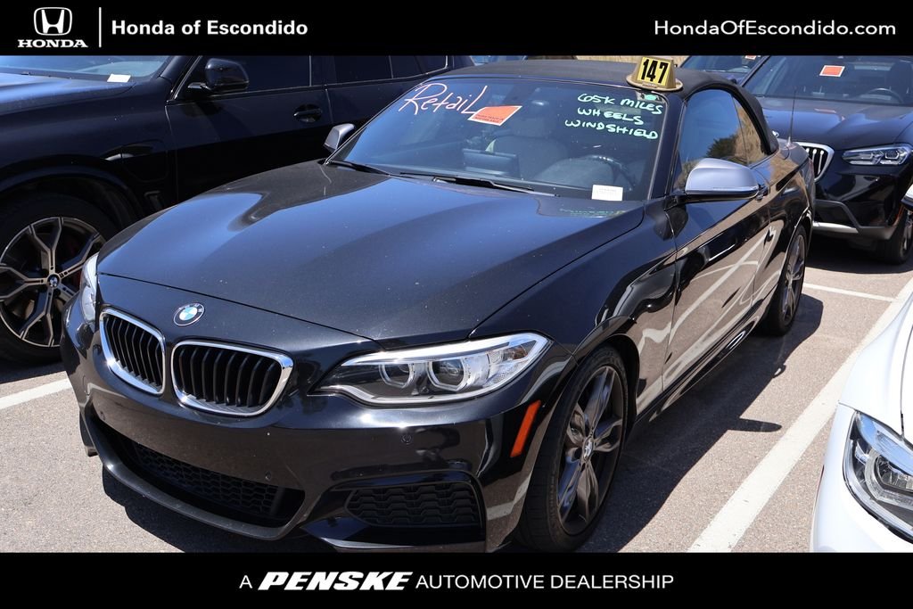 2015 BMW 2 Series M235i Convertible's photo