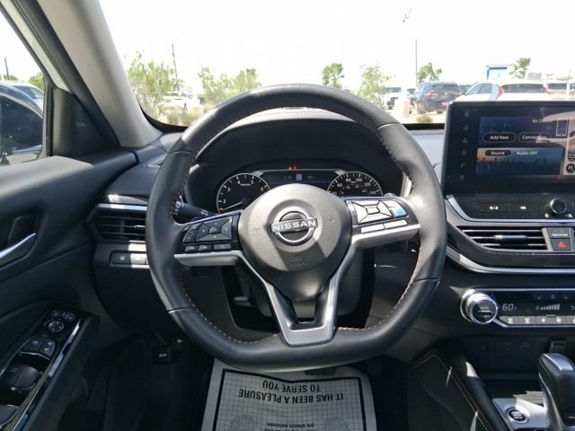 Certified Used 2024 White Nissan 2.0 SR image 9