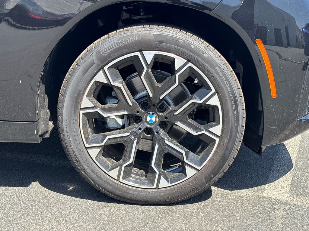New 2026 Black Sapphire Metallic BMW 30 xDrive image 7