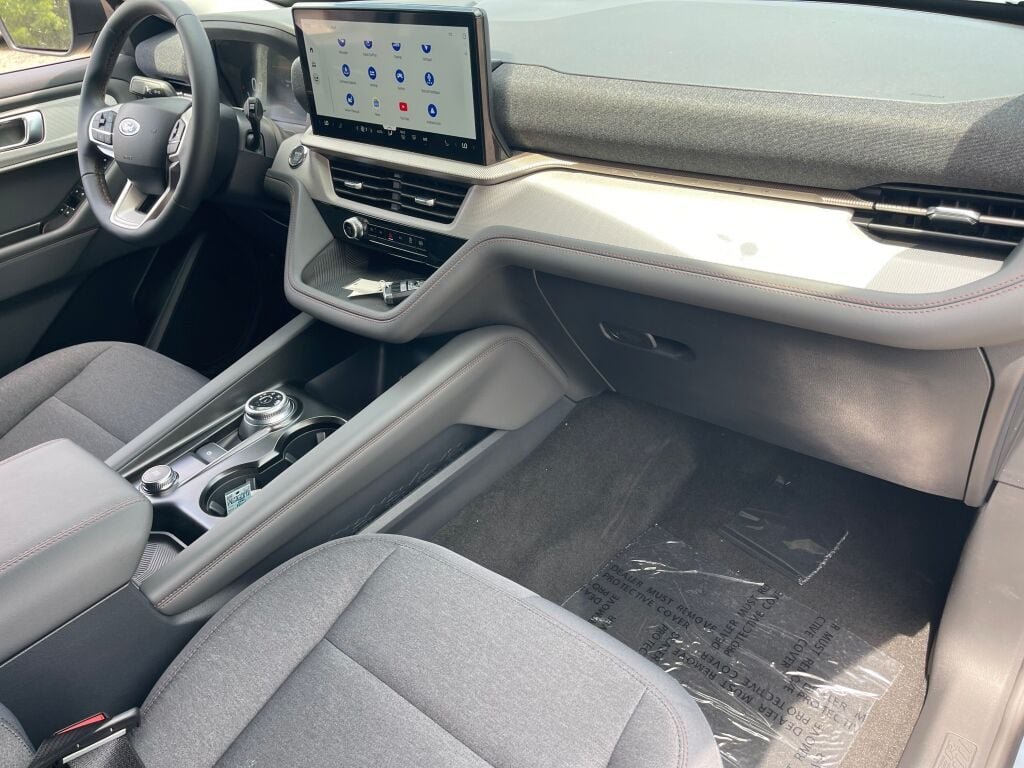 New 2026 Vapor Blue Metallic Ford Active w/200A Pkg image 24