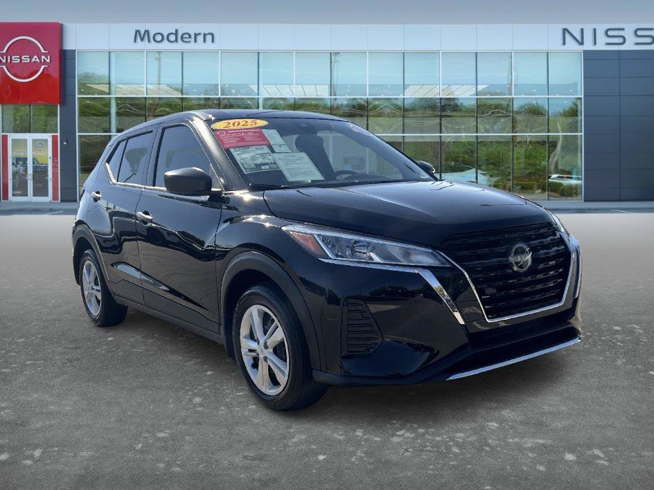 Used 2025 Super Black Nissan S image 3