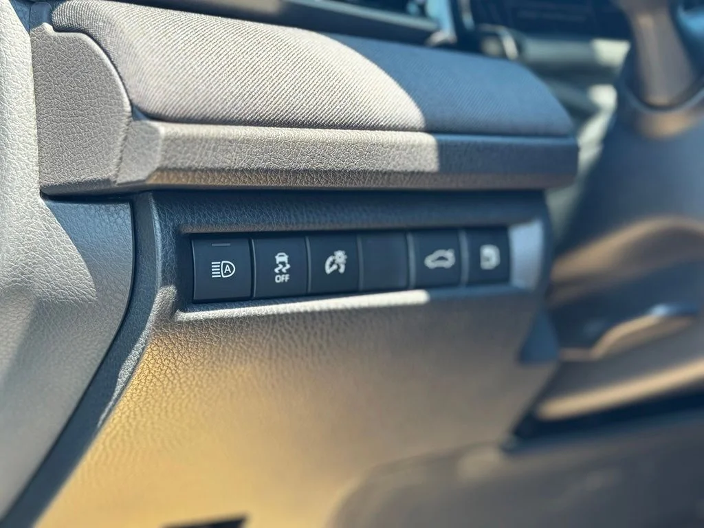New 2026  Toyota LE image 27