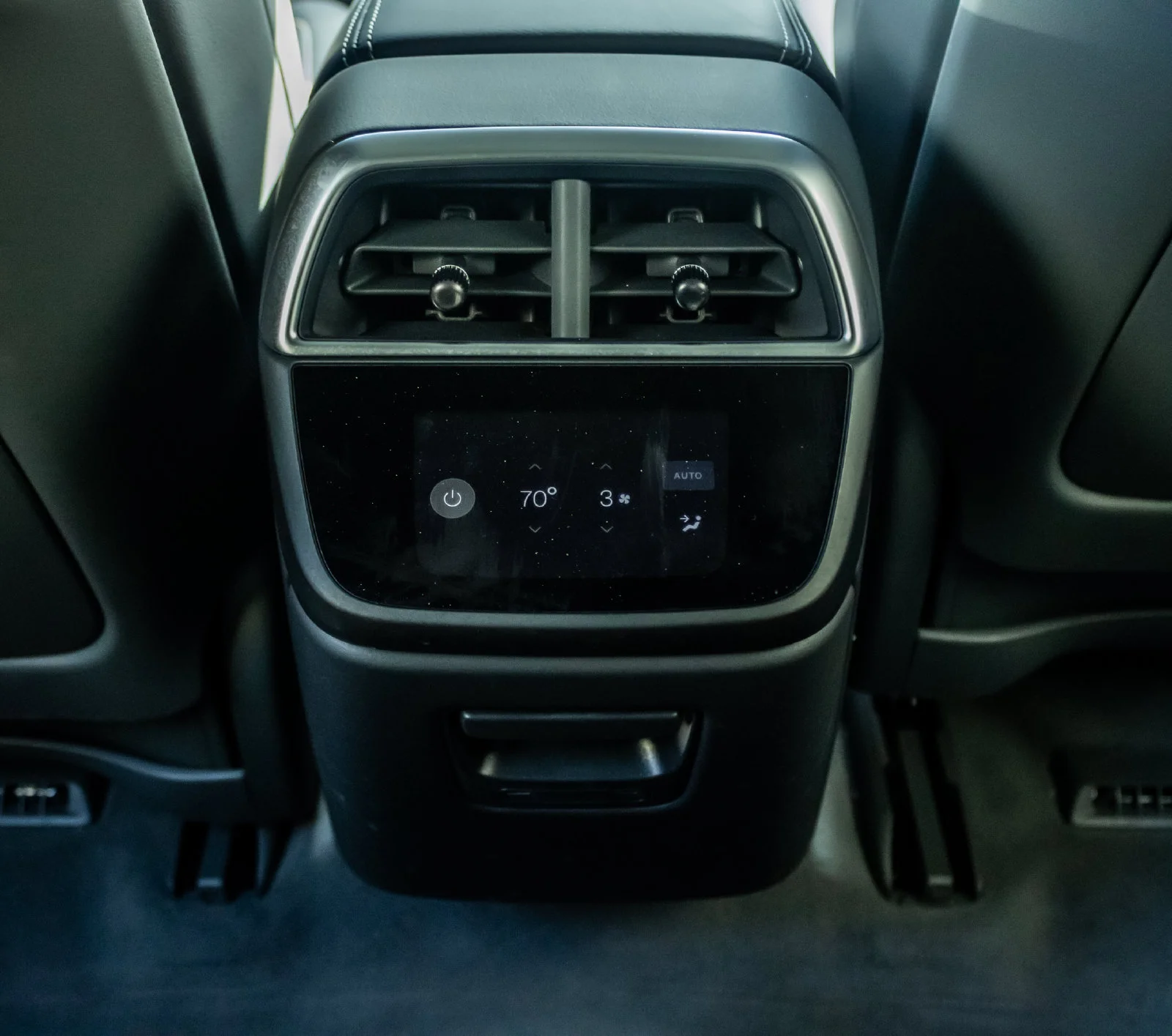 Used 2025  Lucid Pure image 14