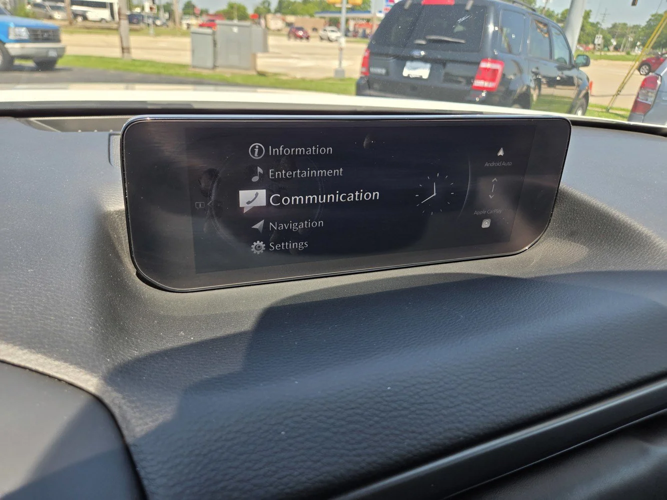 Used 2025 Wind Chill Pearl Mazda Premium Plus Package image 8