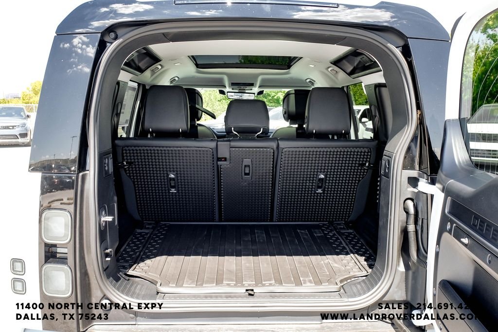 New 2026 Fuji White Land Rover S image 50