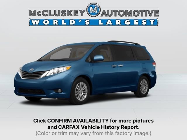 2011 Toyota Sienna XLE V6 7-Passenger Access Seat's photo