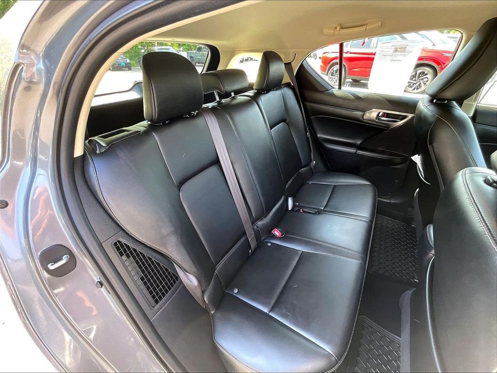 Used 2016 Gray Lexus 200h image 18