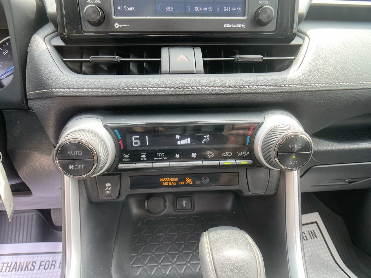 Used 2022 White Toyota Hybrid LE image 17