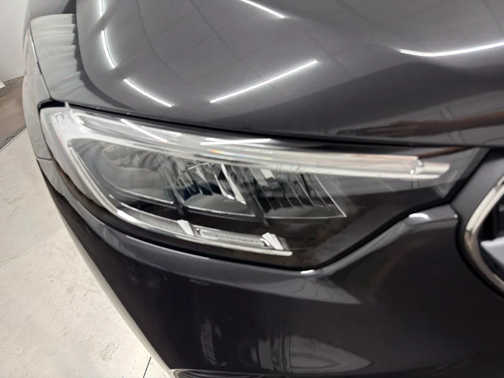 New 2027 Gray Mercedes-Benz GLC 300 image 10