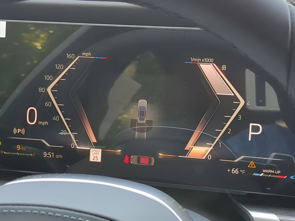 2025 BMW 7 Series 760i - Photo 27