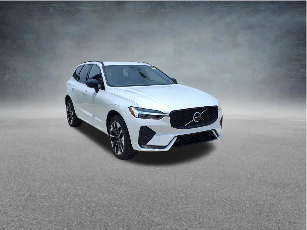 2026 Volvo XC60 Plus