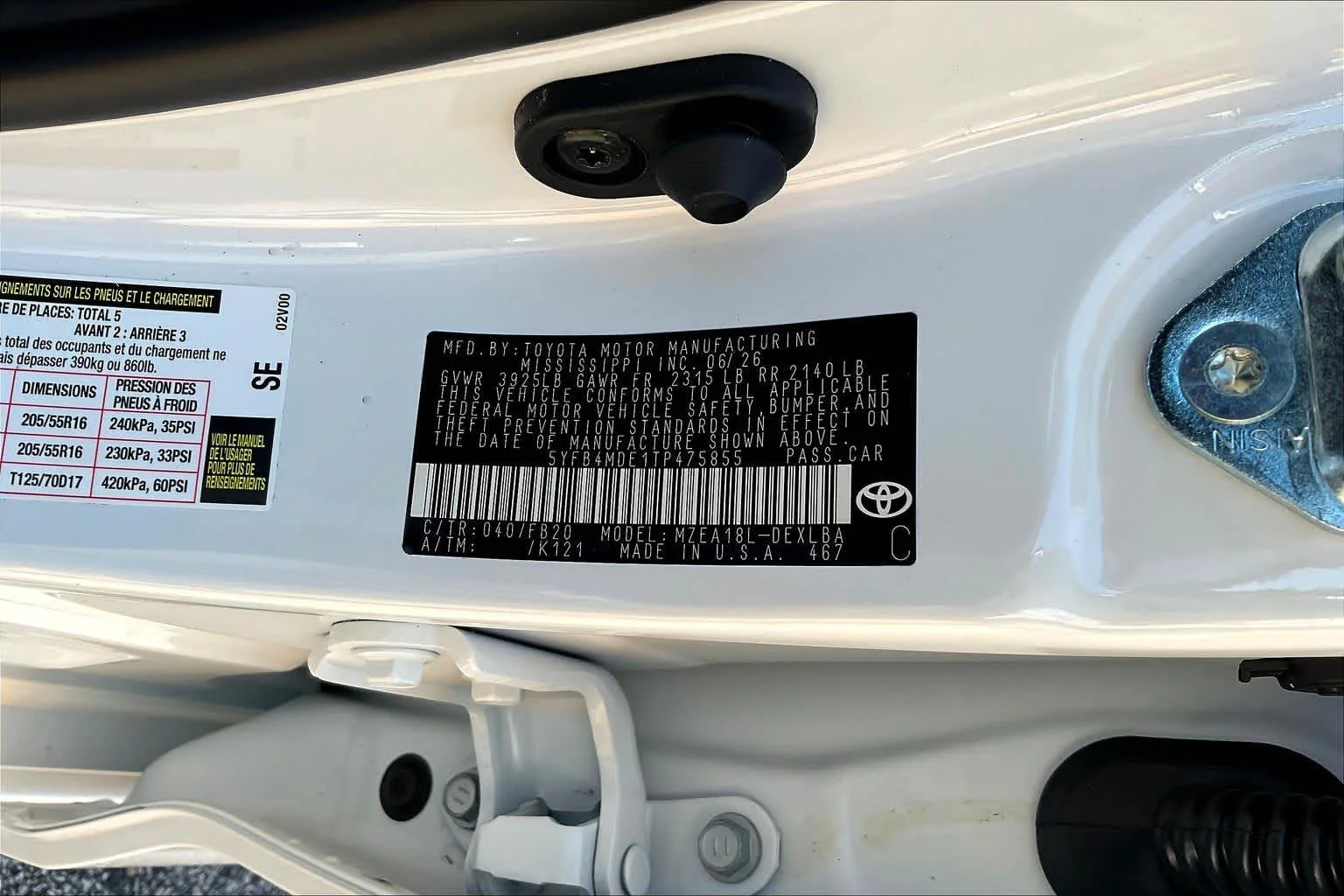 Used 2026 Ice Cap Toyota LE image 34