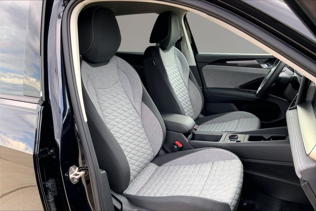 2026 Volkswagen Tiguan S - Photo 10