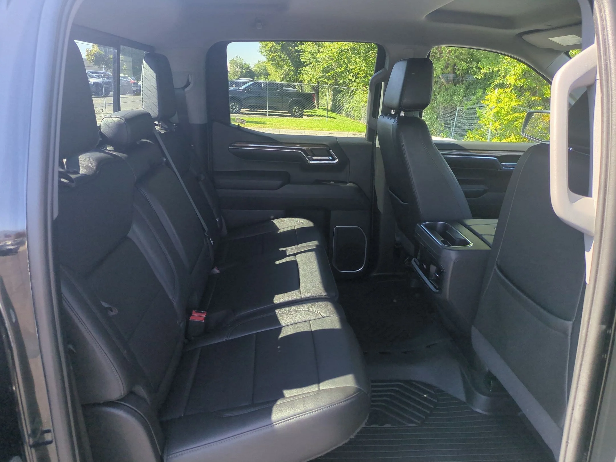 Used 2022 Black Chevrolet RST image 28