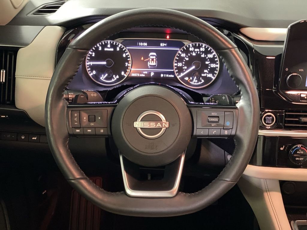 Used 2024 White Nissan SL image 16