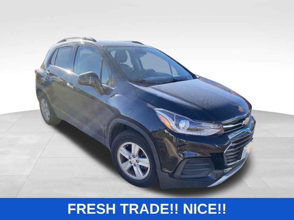 Used 2020 MOSAIC BLACK METALLIC Chevrolet LT image 1
