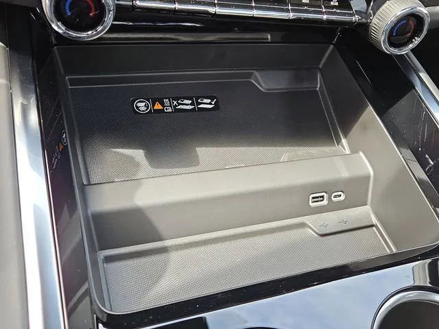 2026 Chevrolet Tahoe Premier - Photo 29
