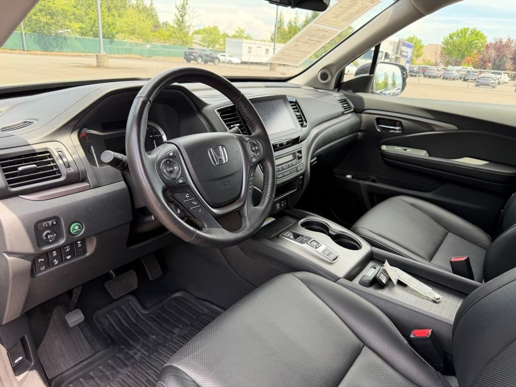 Used 2022 Modern Steel Metallic Honda RTL-E image 18