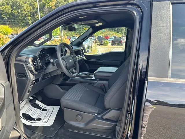 Used 2023 Black Ford XL image 17