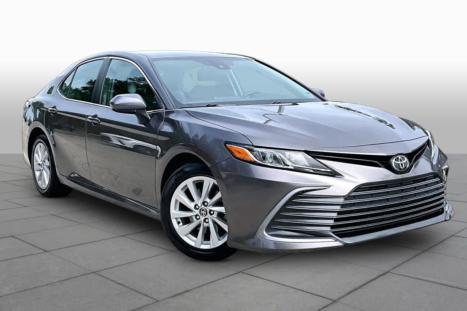 Used 2023 Predawn Gray Mica Toyota LE image 3