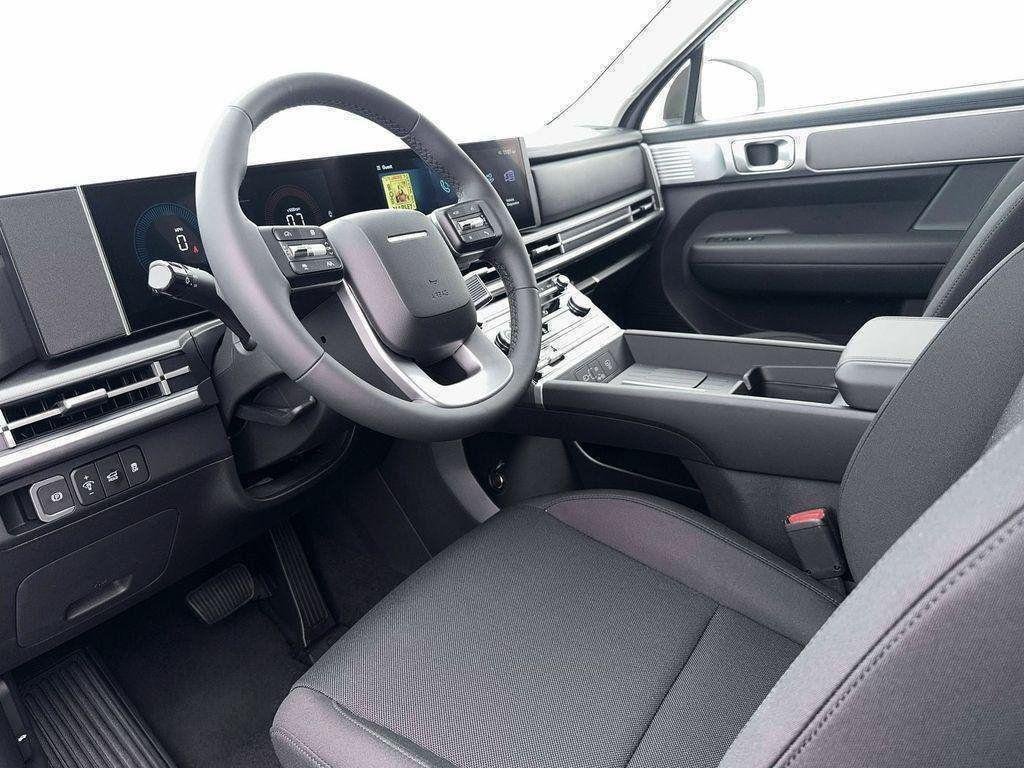 New 2026 White Hyundai SE AWD image 14