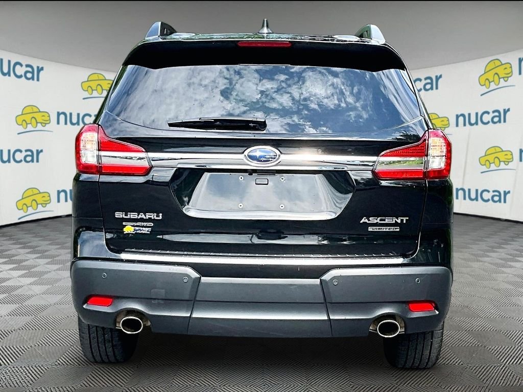 Used 2022 Crystal Black Silica Subaru Limited image 5