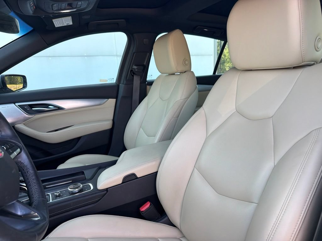 Used 2021 SATIN STEEL METALLIC Cadillac Luxury image 9