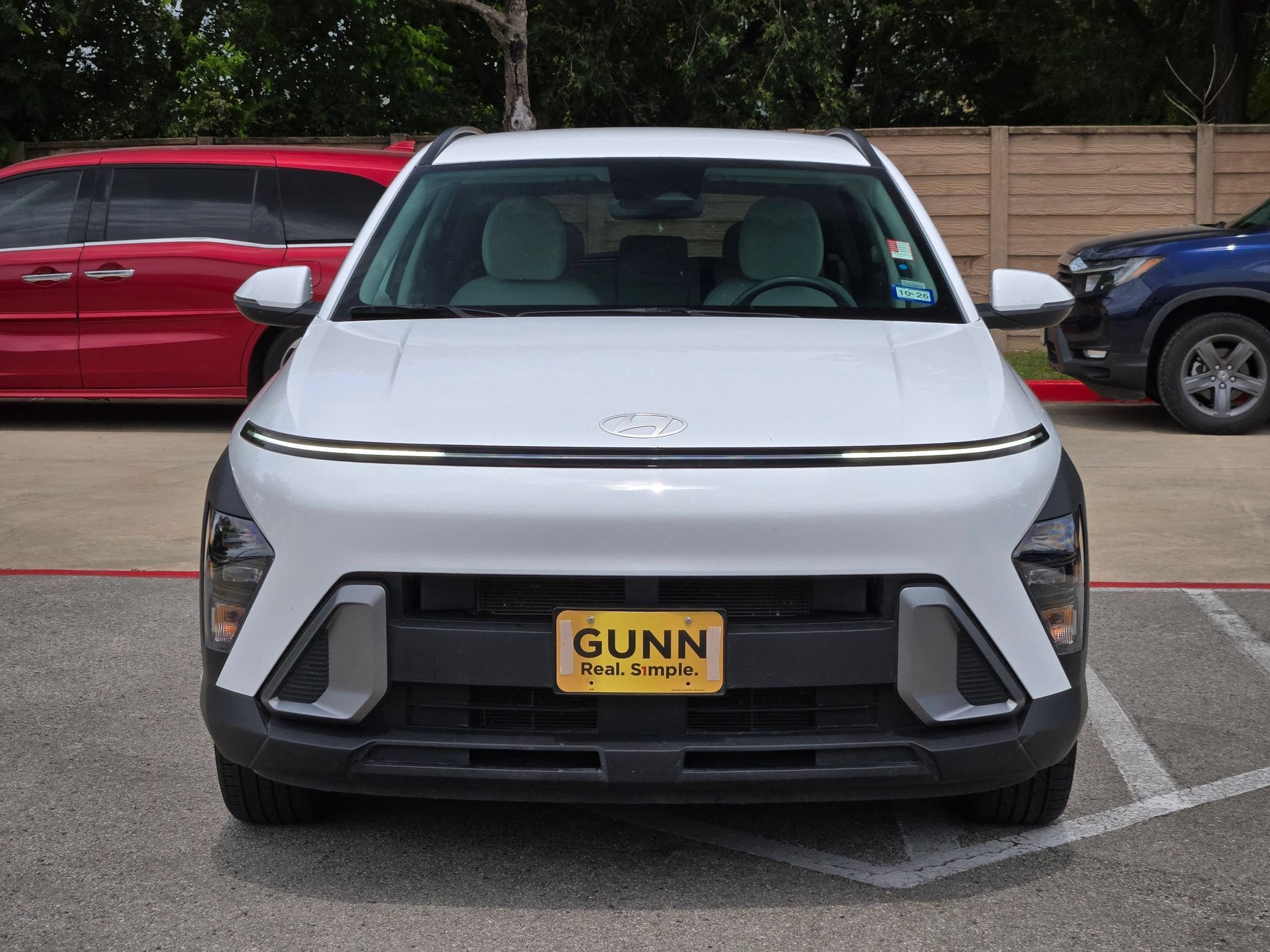 Used 2025 Atlas White Hyundai SEL image 8