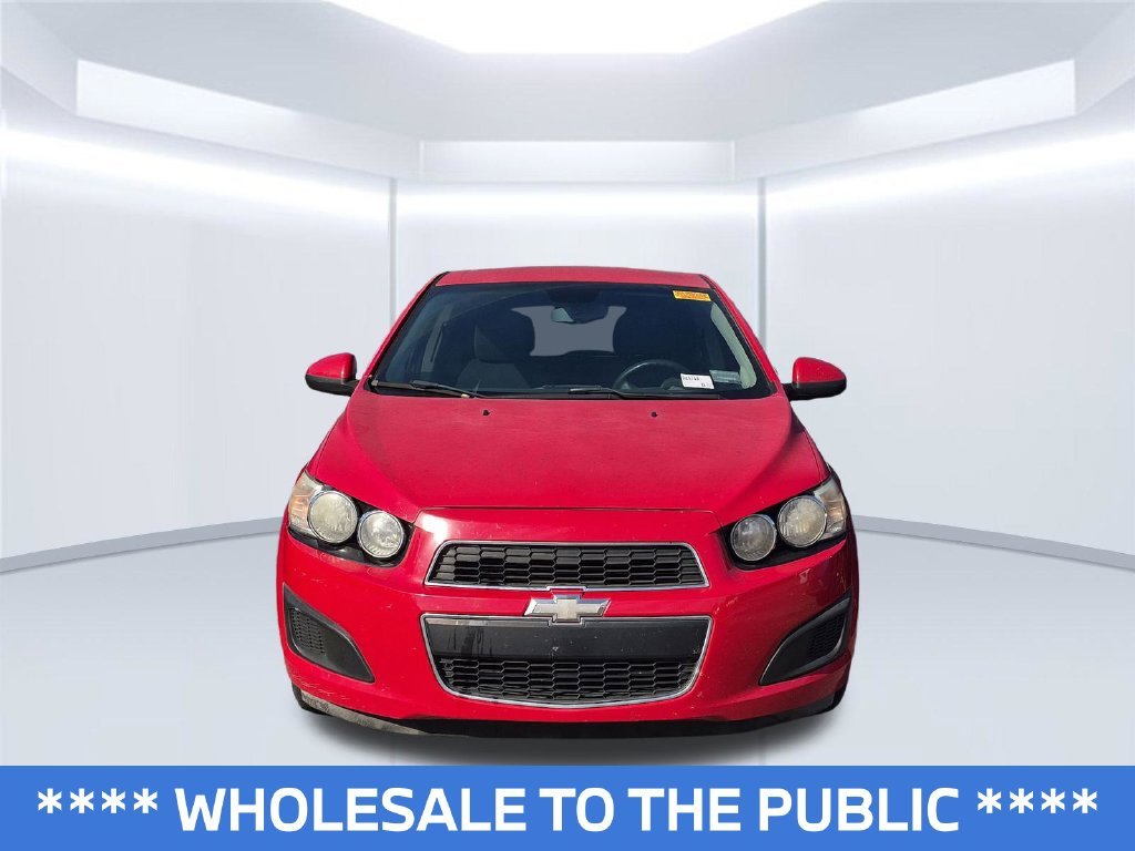 Used 2013 Red Chevrolet LT image 7