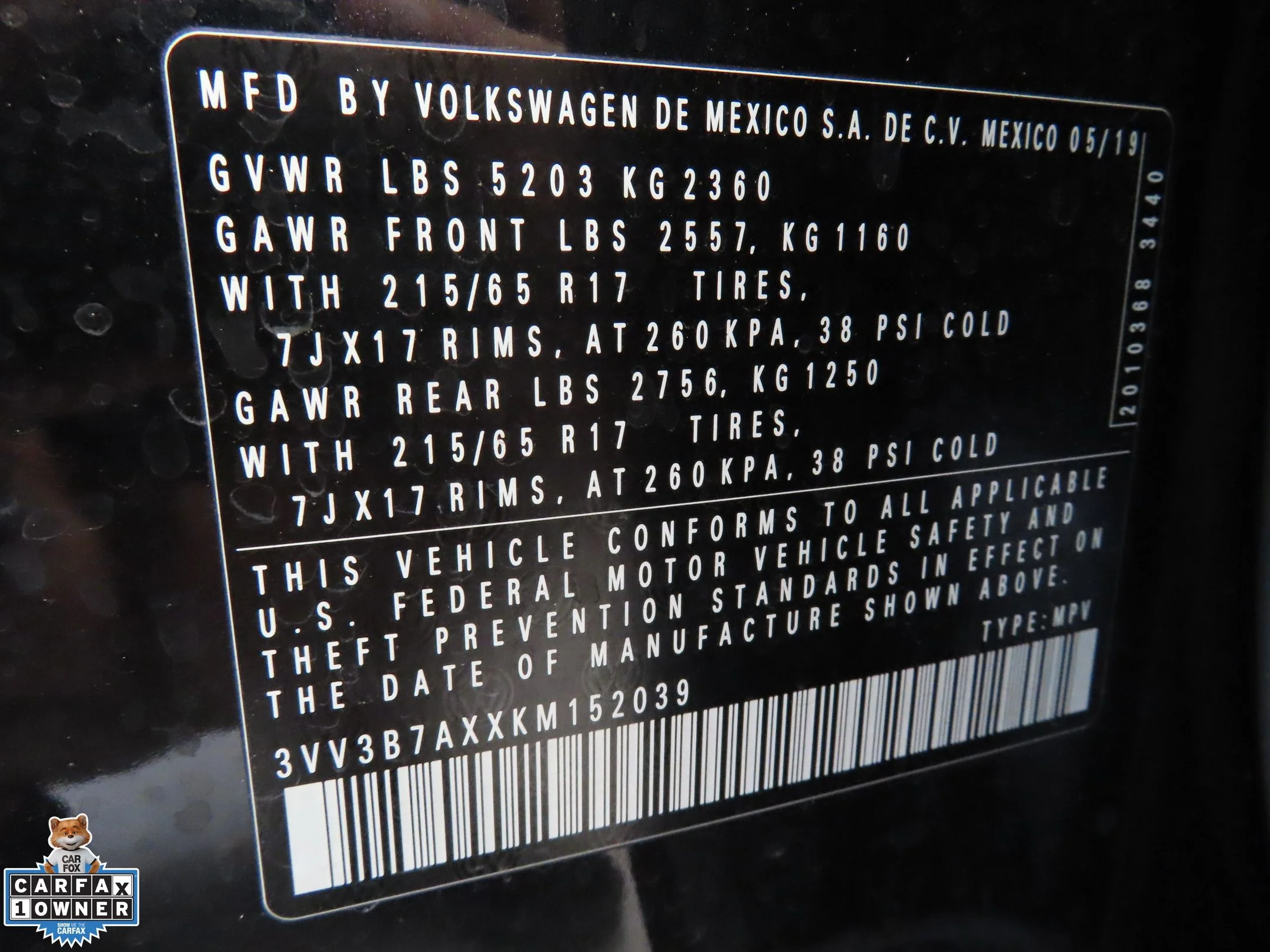Used 2019 Black Volkswagen 2.0T SE image 30
