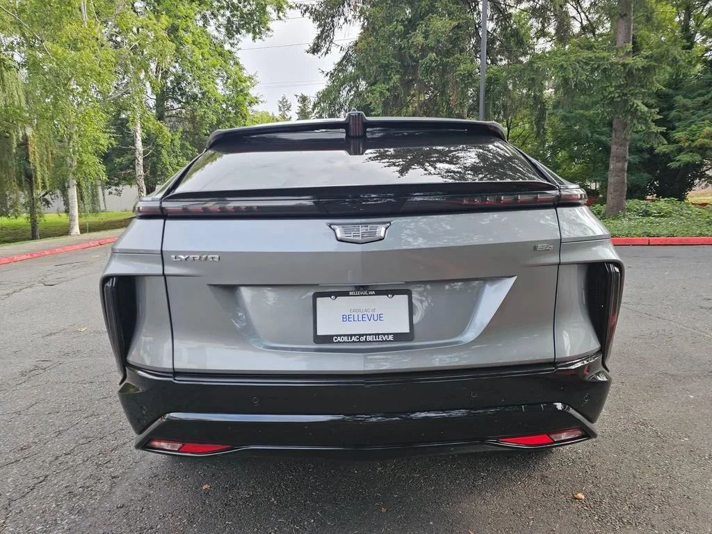 New 2027 Argent Silver Metallic Cadillac Sport image 5