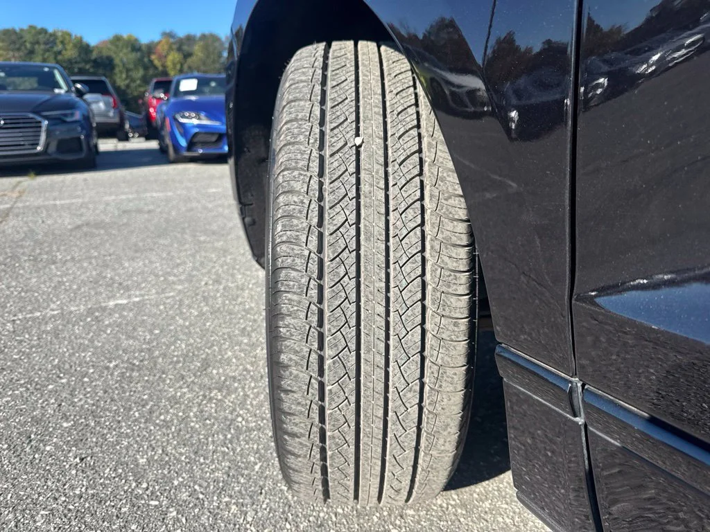 Used 2024 Black Ford SE image 30