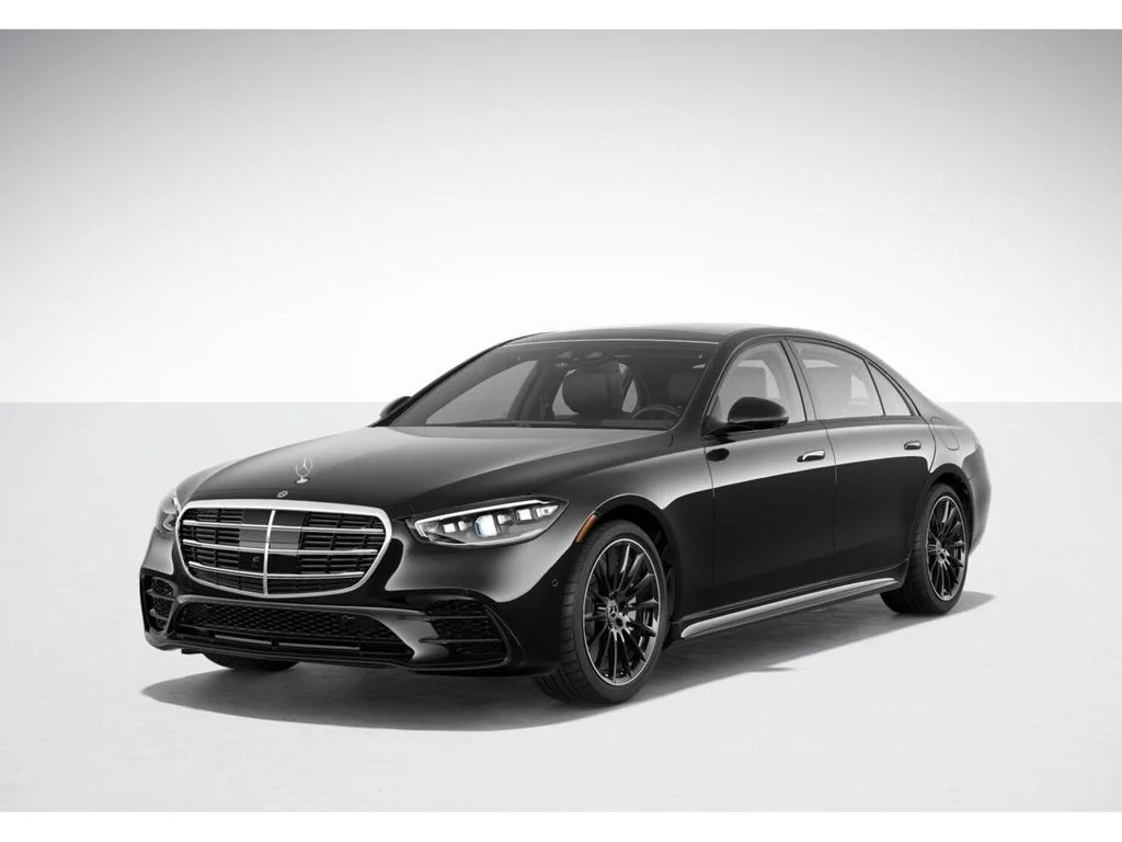 Used 2025 Black Mercedes-Benz S 580e image 40