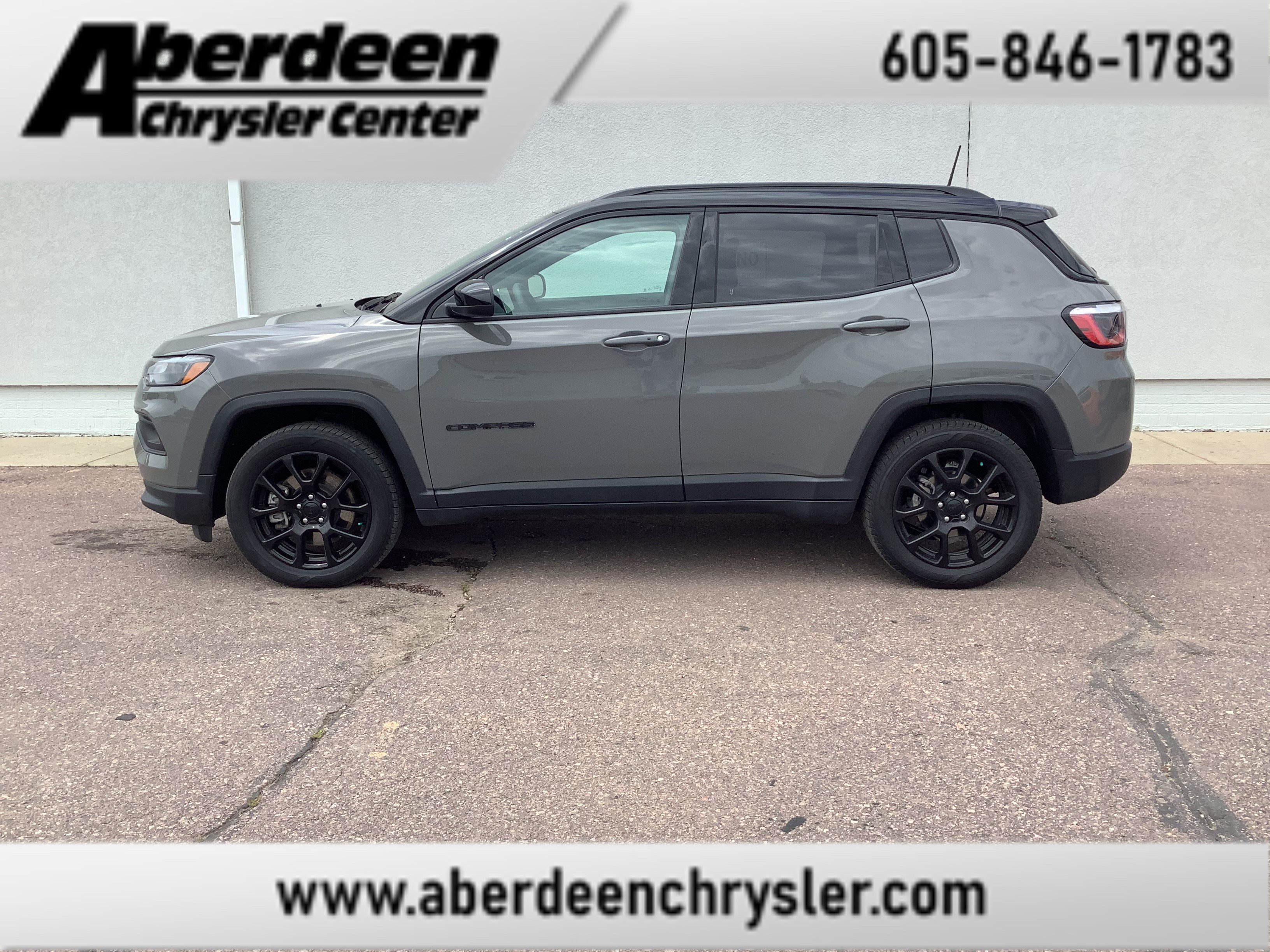 2023 Jeep Compass Altitude 4X4's photo