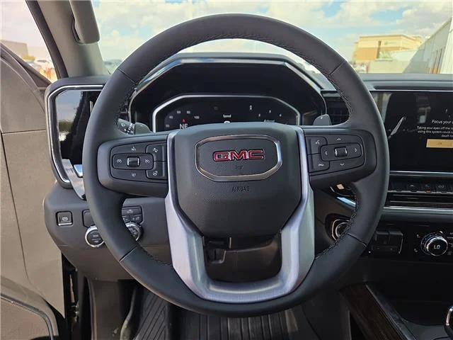 New 2026 Onyx Black GMC Elevation image 18