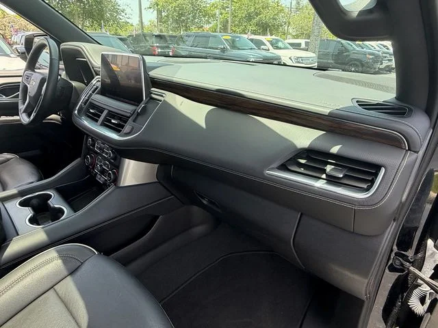 Used 2023 Black Chevrolet Premier image 21