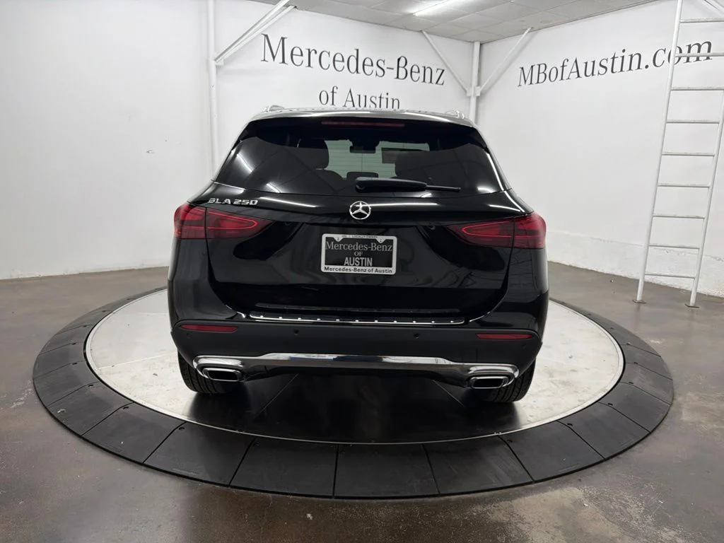 New 2026 Black Mercedes-Benz GLA 250 image 6