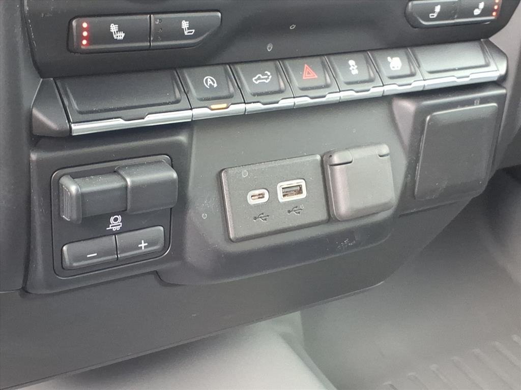 2019 Chevrolet Silverado 1500 LT - Photo 17