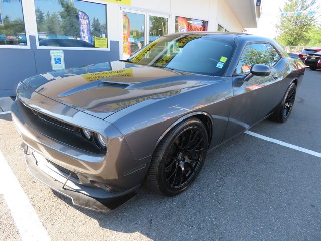 2019 Dodge Challenger SXT RWD photo