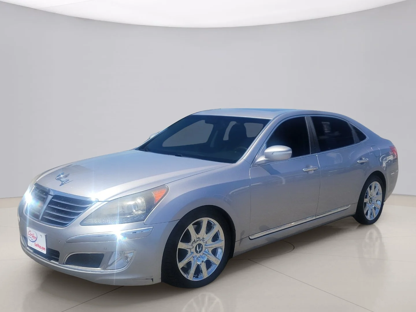 Used 2013 Gray Hyundai SIGNATURE/ ULTIMATE image 2