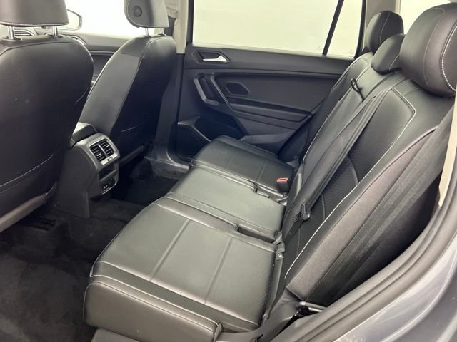 Used 2021 Gray Volkswagen 2.0T SE image 11
