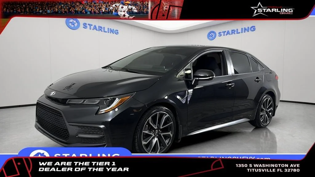 Used 2020 Black Toyota SE image 1