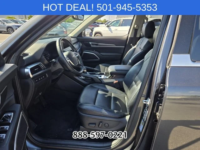 Used 2022 Grey KIA S image 10
