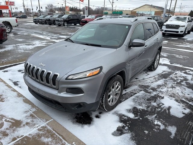 Used 2016 Jeep Cherokee Latitude with VIN 1C4PJLCB6GW264678 for sale in Crawfordsville, IN