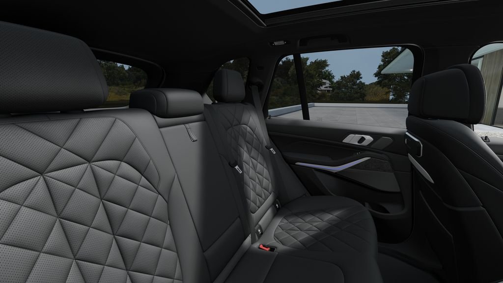 New 2026 Manhattan Green Metallic BMW sDrive40i image 36